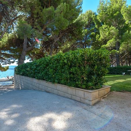 Apartment Promenade Zlatni Rat Bol Bilik gambar