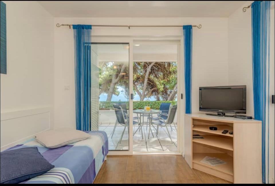 Apartment Promenade Zlatni Rat Bol Luaran gambar